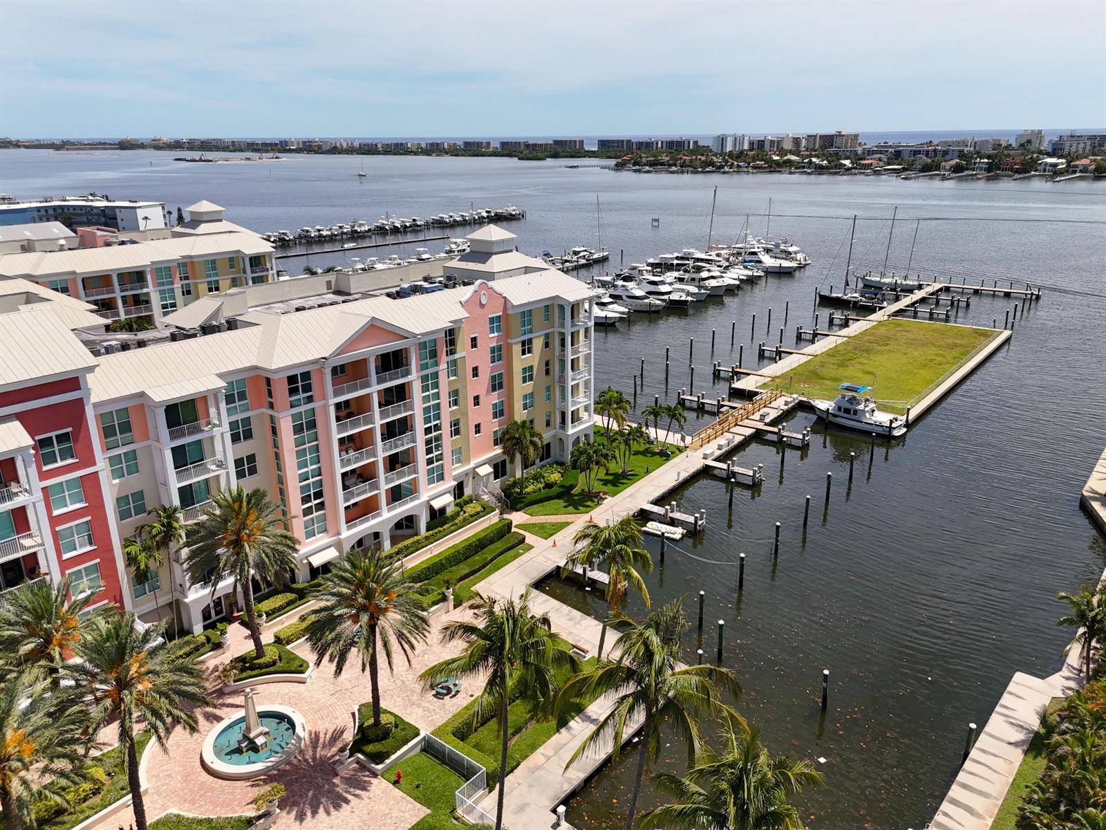 806 E WindwardLantana - MOORINGS AT LANTANA CONDO condo unit 323 - picture