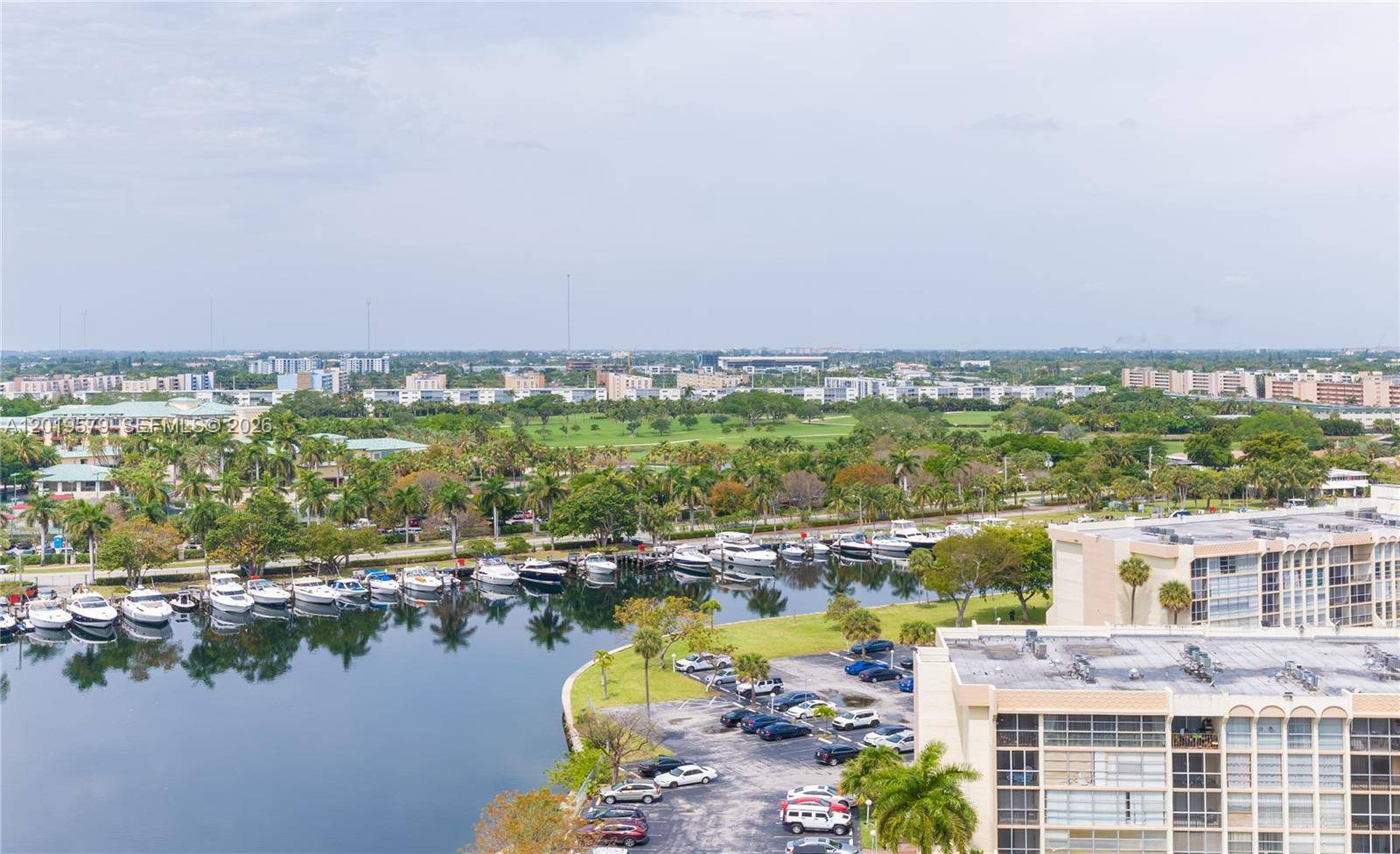 500 Three Islands BlvdHallandale Beach - OLYMPUS CONDO condo unit 1110 - picture