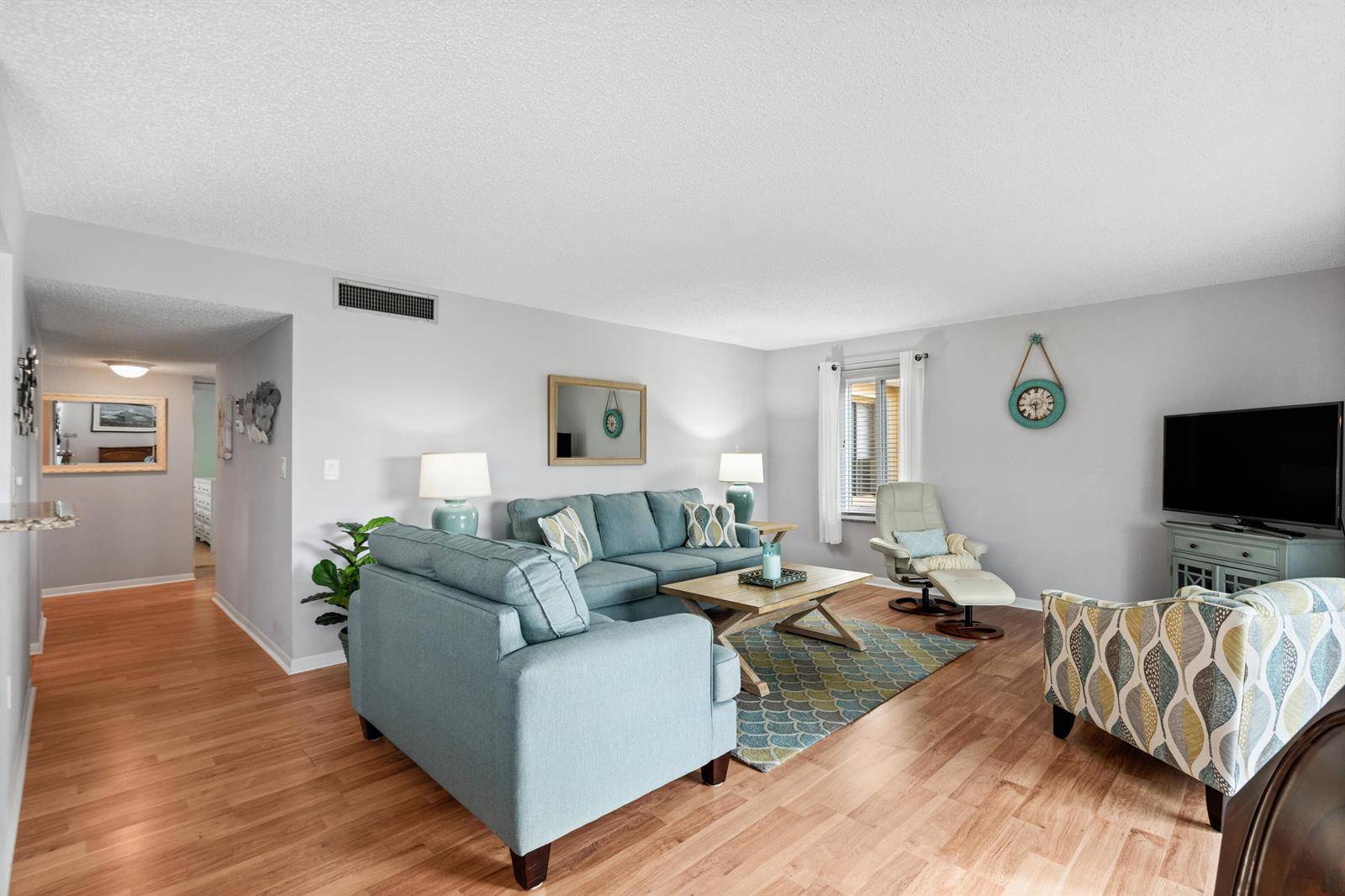 5393 SE Miles GrantStuart - MILES GRANT CONDO condo unit 202 - picture