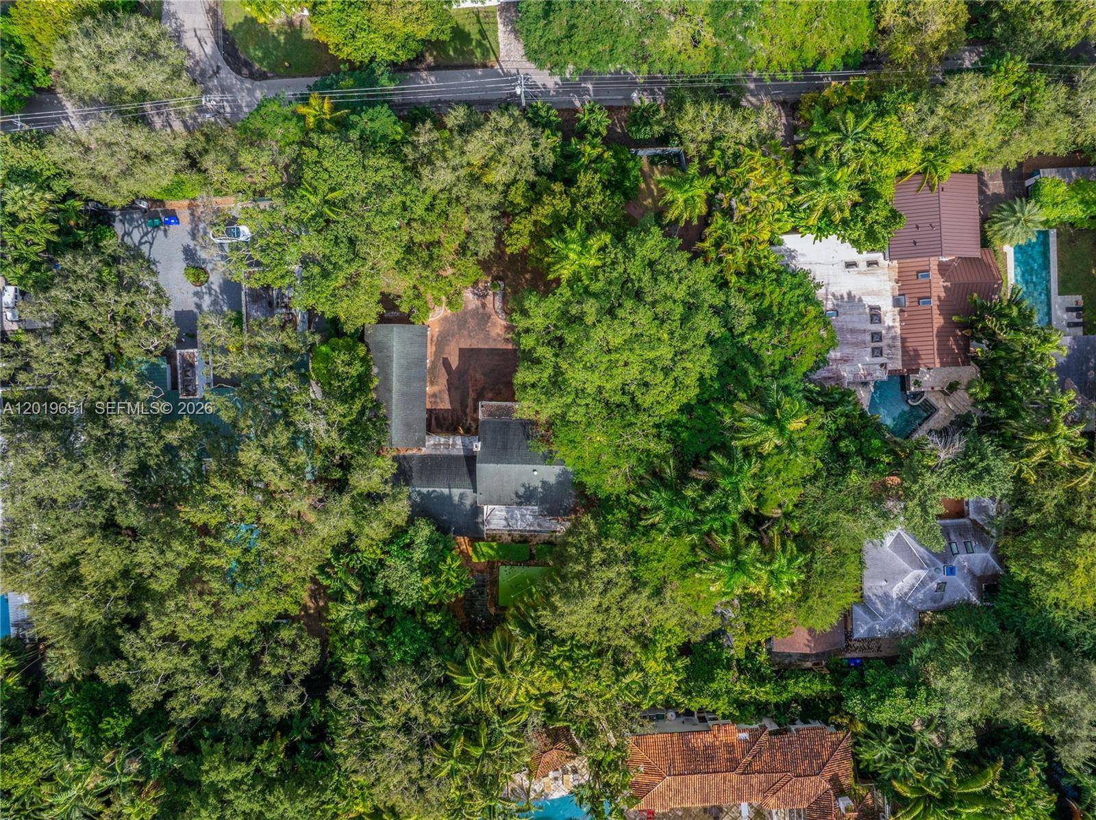 3720 Poinciana AveMiami - picture