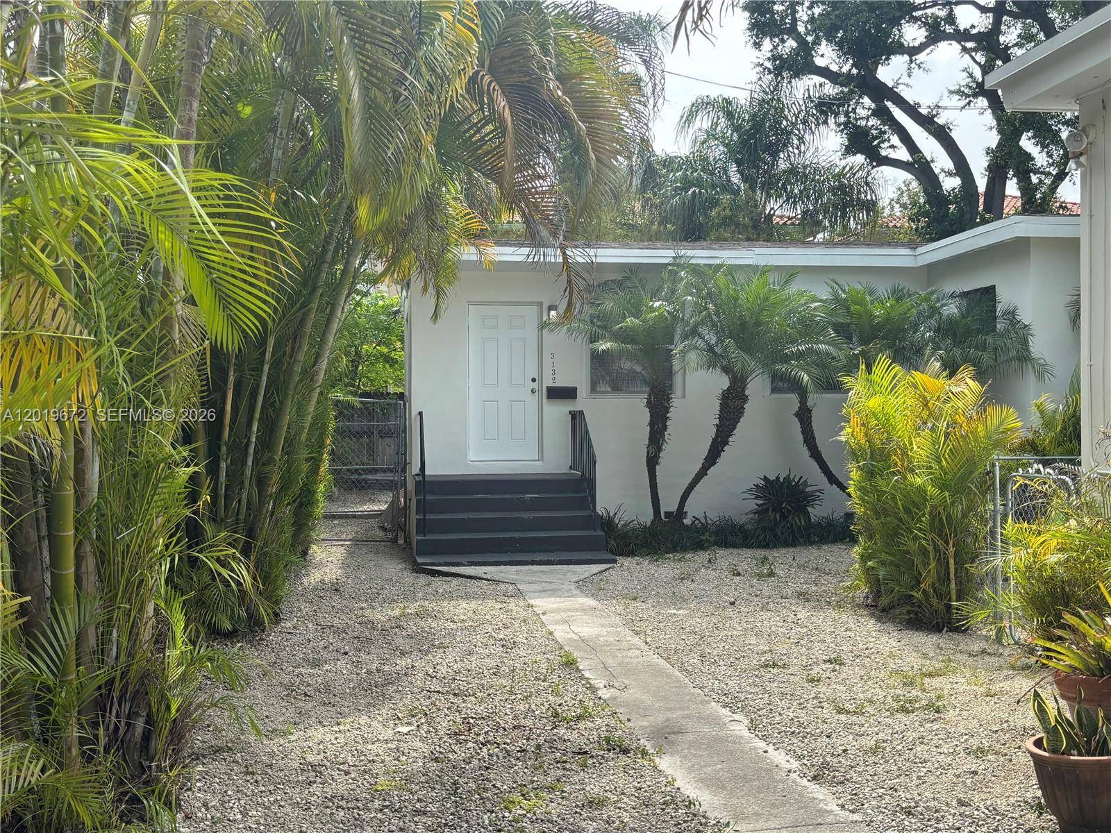 3132 Elizabeth StMiami - PALMHURST condo unit B - picture