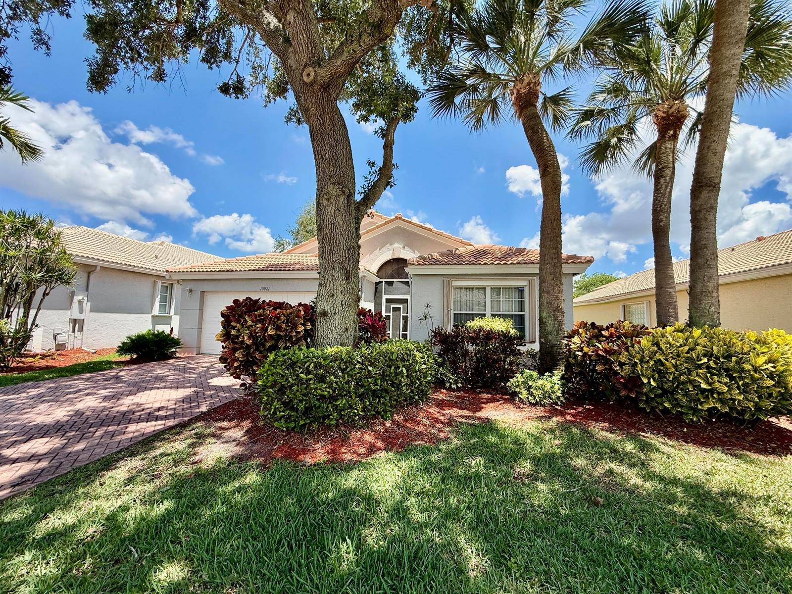 10921 Royal CaribbeanBoynton Beach - picture