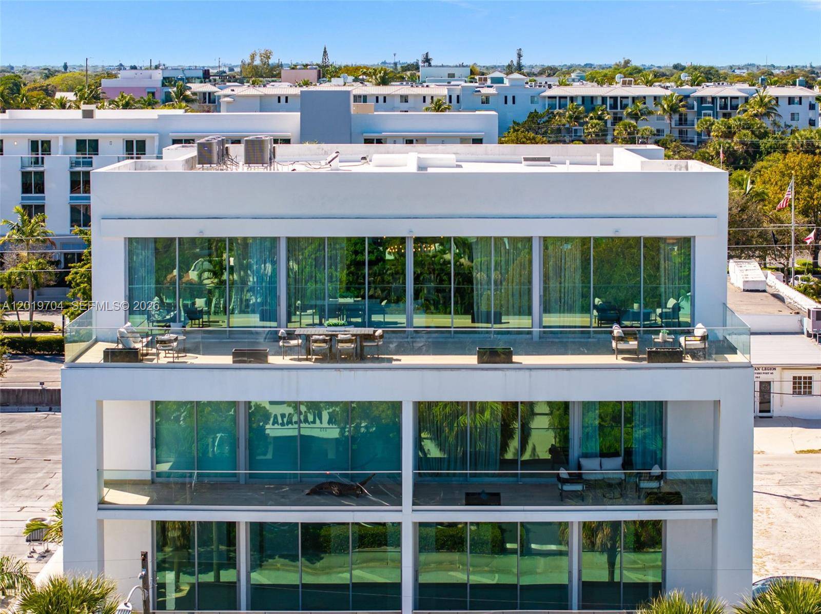 246 NE 6th Ave AveDelray Beach - Condo/Co-Op/Annual,Condo condo unit PH - picture