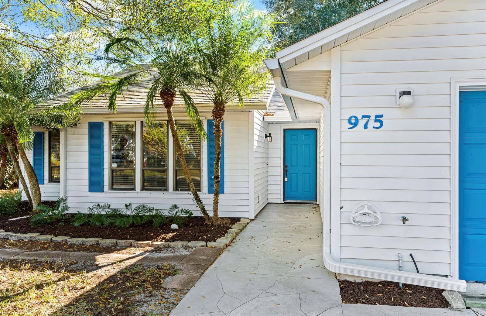 975 4thVero Beach - picture