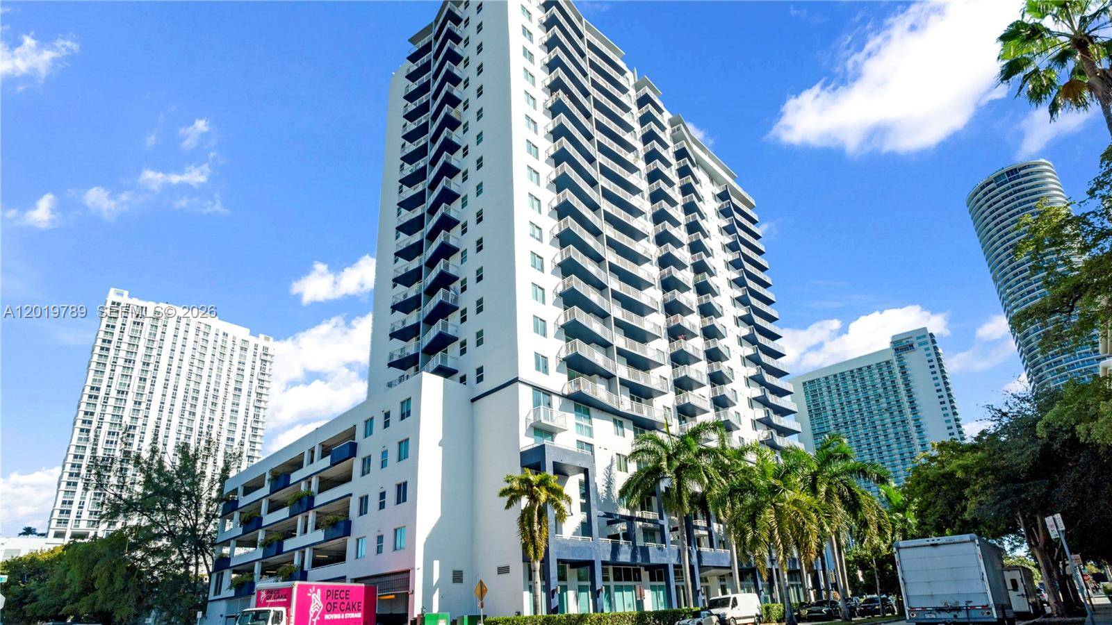 275 NE 18th stMiami - Condo 5+ Stories,Condo condo unit 1606 - picture