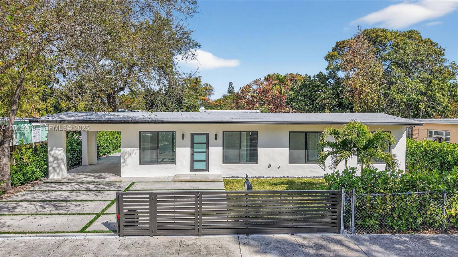 53 NW 68th StMiami - picture