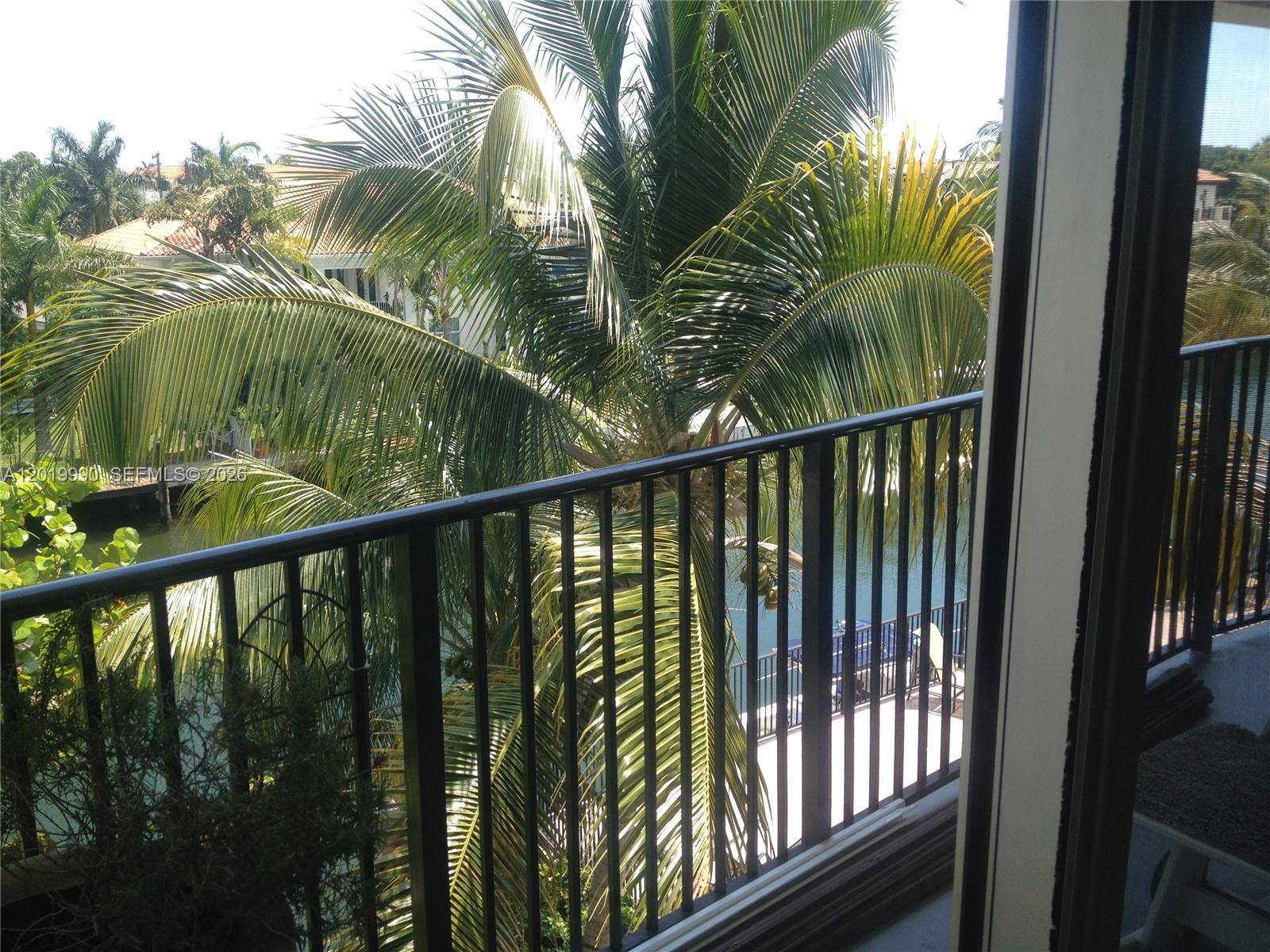 6855 Edgewater DrCoral Gables - Condo/Co-Op/Annual,Condo condo unit 3DN - picture