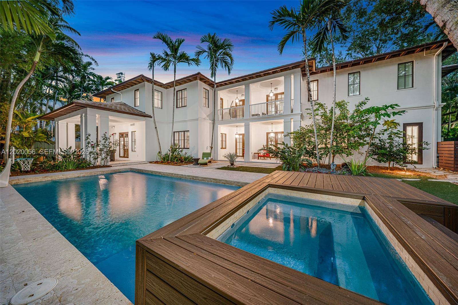 4196 S Douglas RdMiami - picture