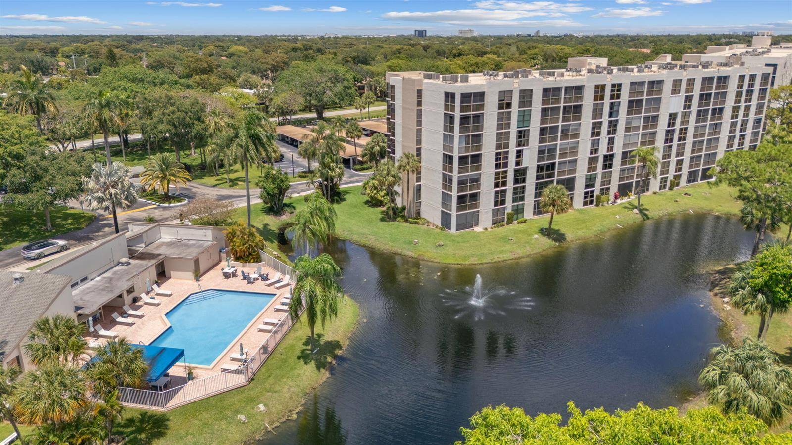 6562 Boca Del MarBoca Raton - CLUB ROYALE CONDO,CLUB ROYALE condo unit 124 - picture