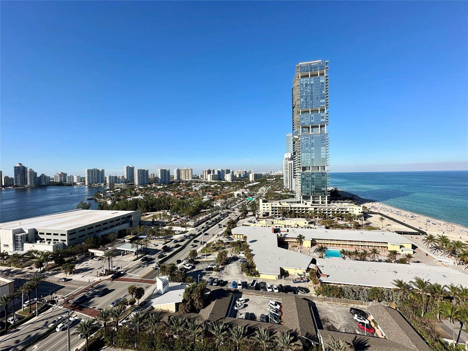 18201 CollinsSunny Isles Beach - TRUMP ROYALE CONDO condo unit 1901 - picture