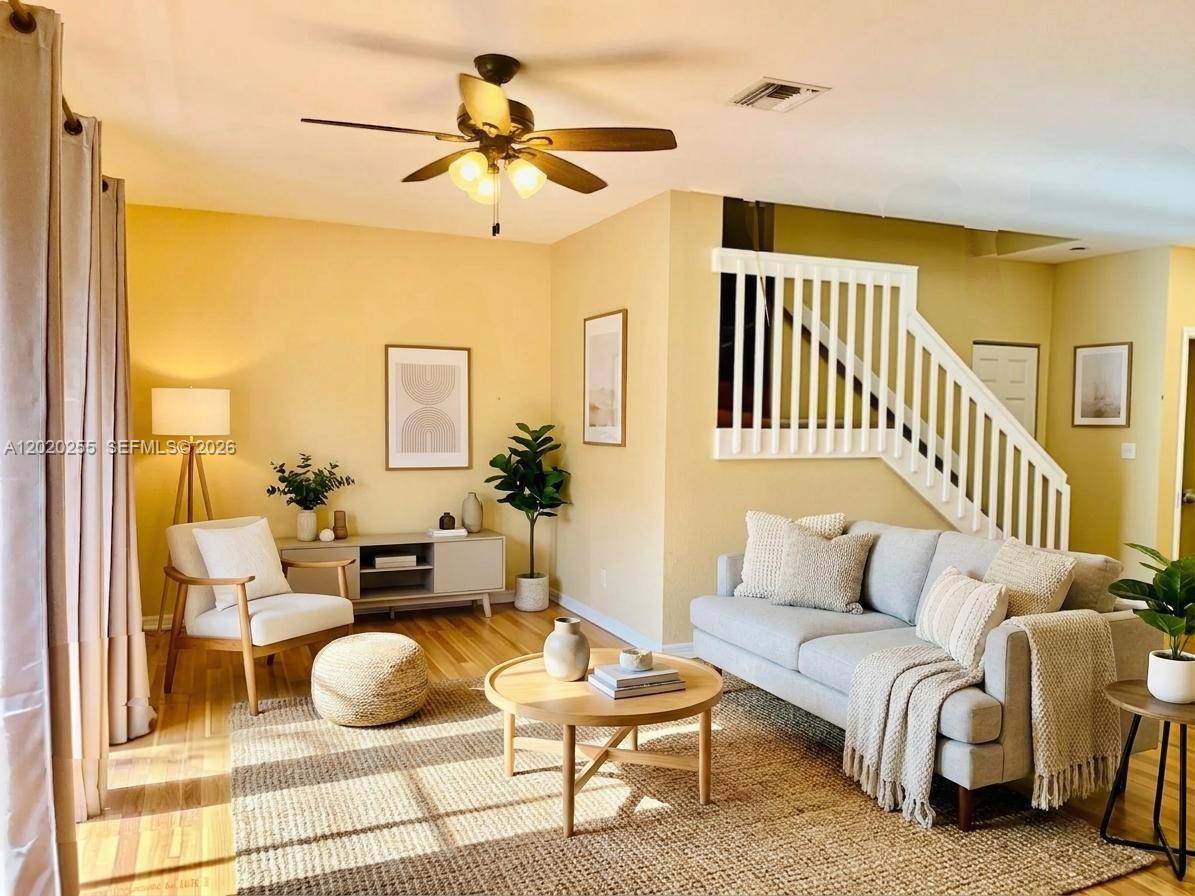 9620 Roundstone CIROther City - In The State Of Florida - picture