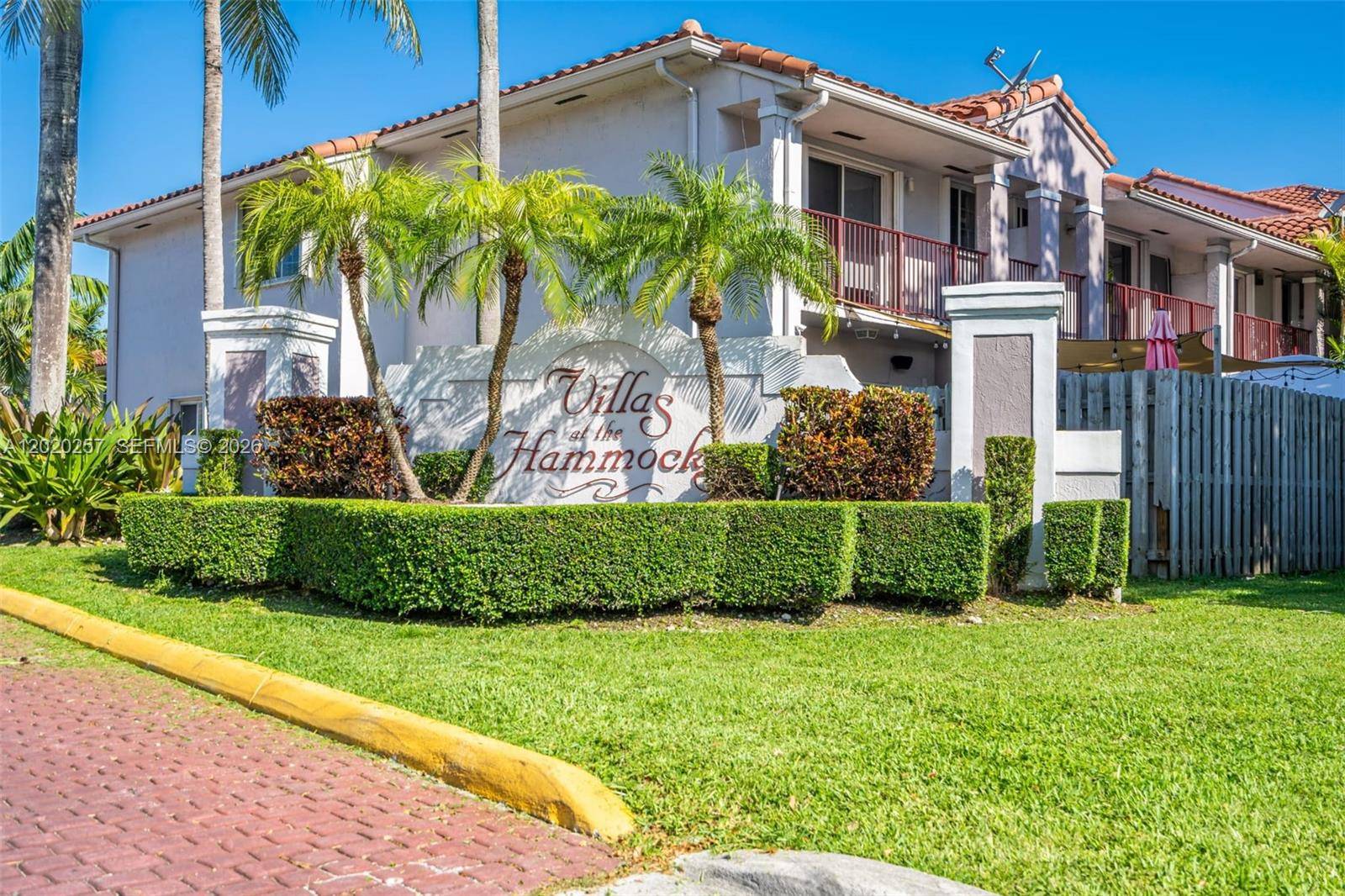 10245 SW 154th PlMiami - Townhouse/Villa-Off Season,Townhouse condo unit 112-3 - picture