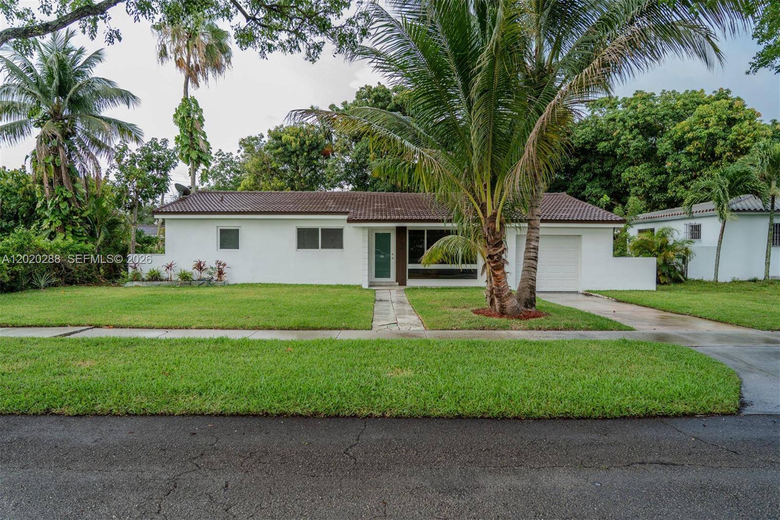 220 NW 112th TerMiami Shores - Single Family-Annual,House condo unit 1 - picture