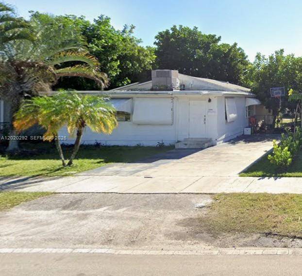 2322 Taft StHollywood - picture