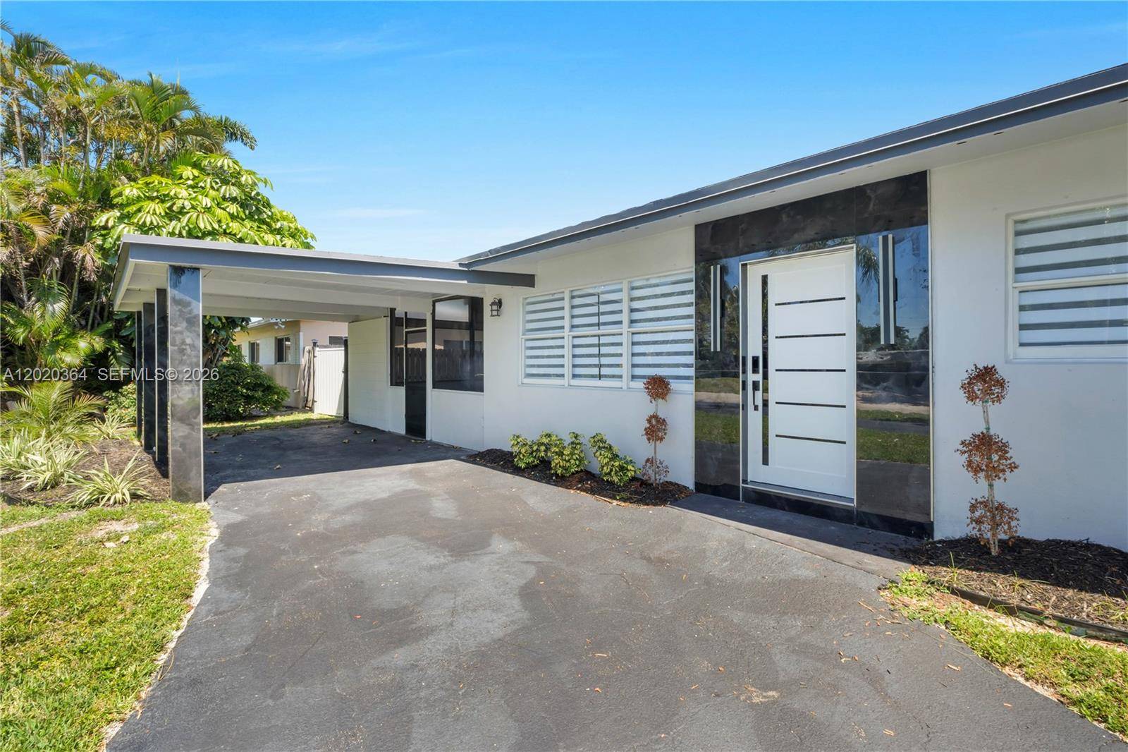 317 NW 27th StWilton Manors - picture