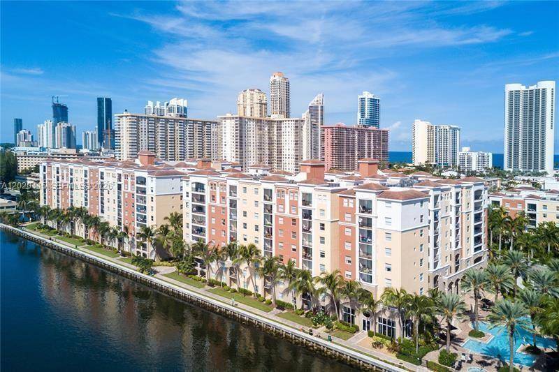 17150 N Bay RdSunny Isles Beach - PORTO BELLAGIO CONDO condo unit 2808 - picture