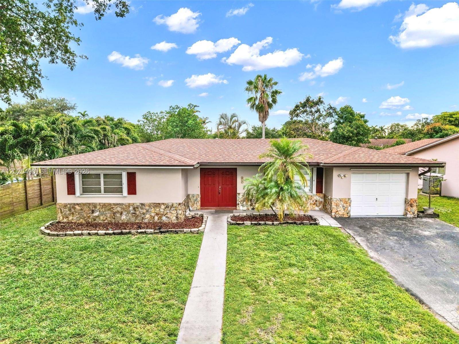 500 NW 96th TerPembroke Pines - picture