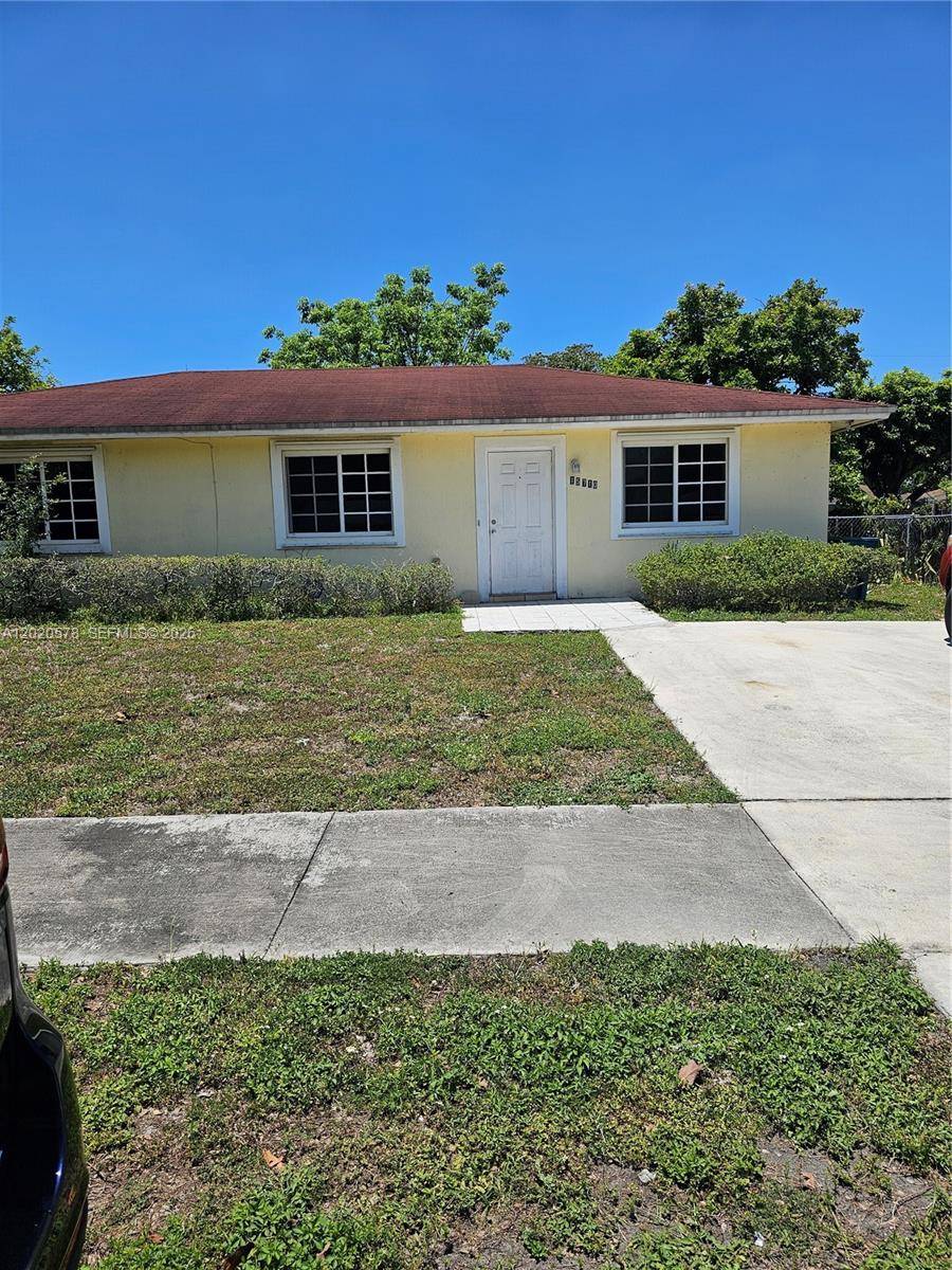 15700 NW 37th PlMiami Gardens - picture