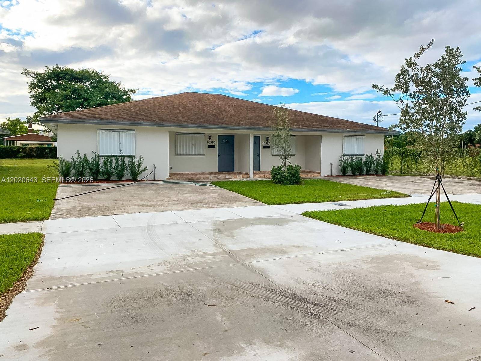 10380 NW 10th AveMiami - Duplex/Tri/Quad-Annual,Multi Family condo unit 10380 - picture