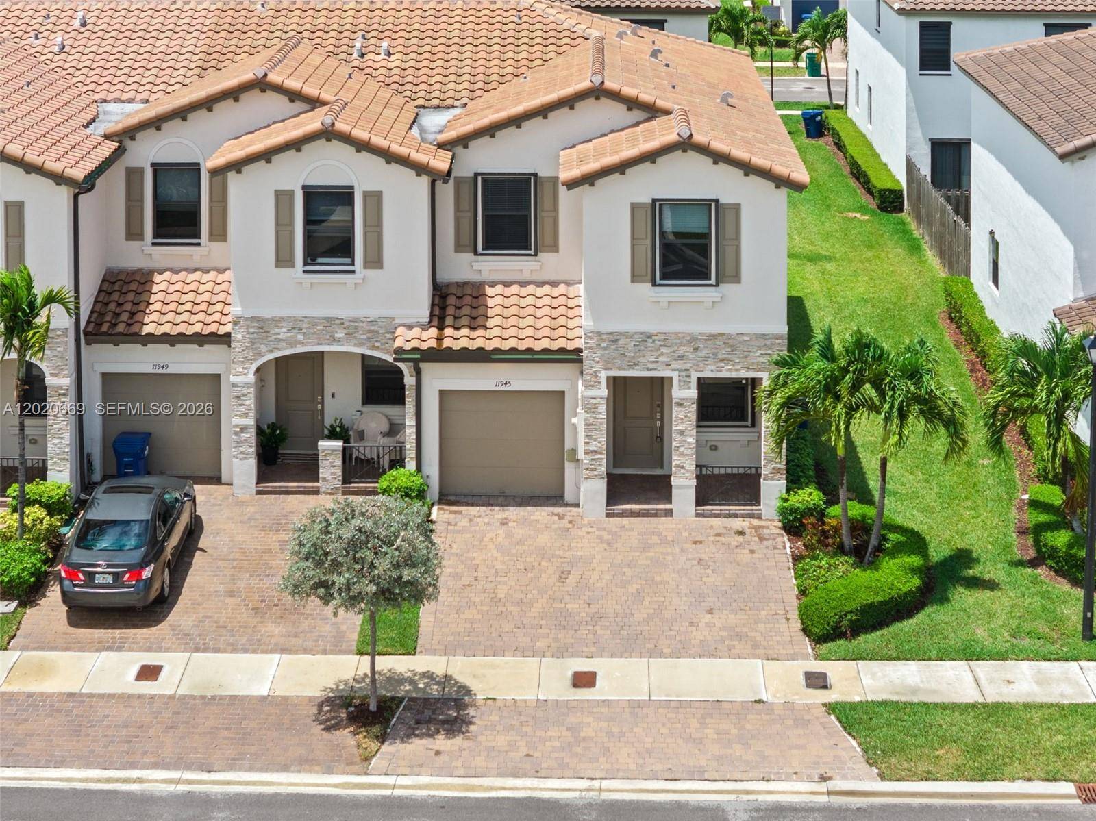 11945 SW 245th TerHomestead - picture