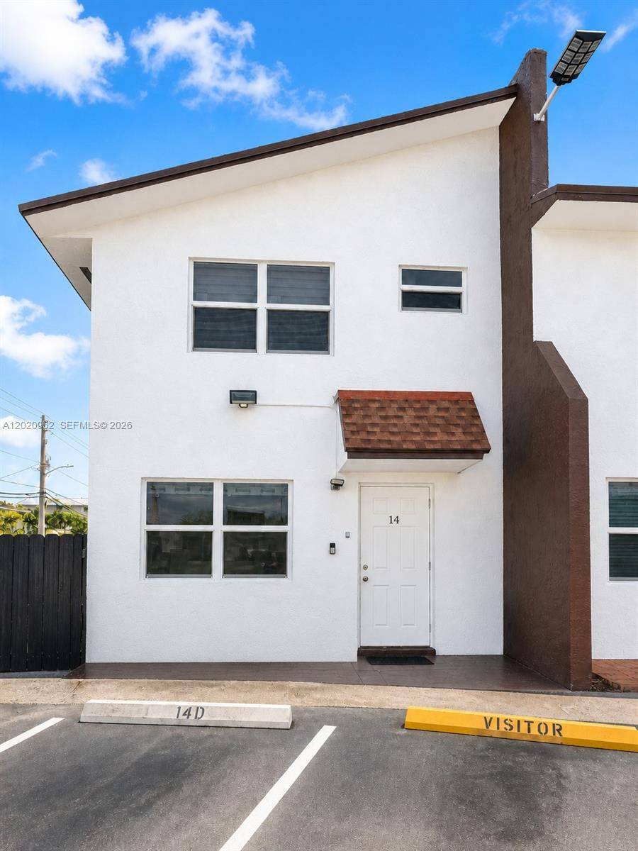 401 SW 109th AveMiami - Townhouse Fee Simple,Townhouse condo unit 14 - picture