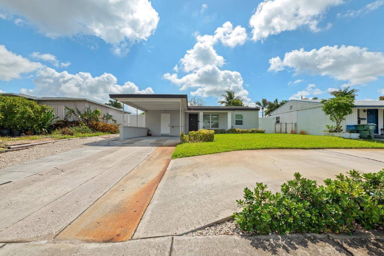 5240 NE 3rdOakland Park - picture