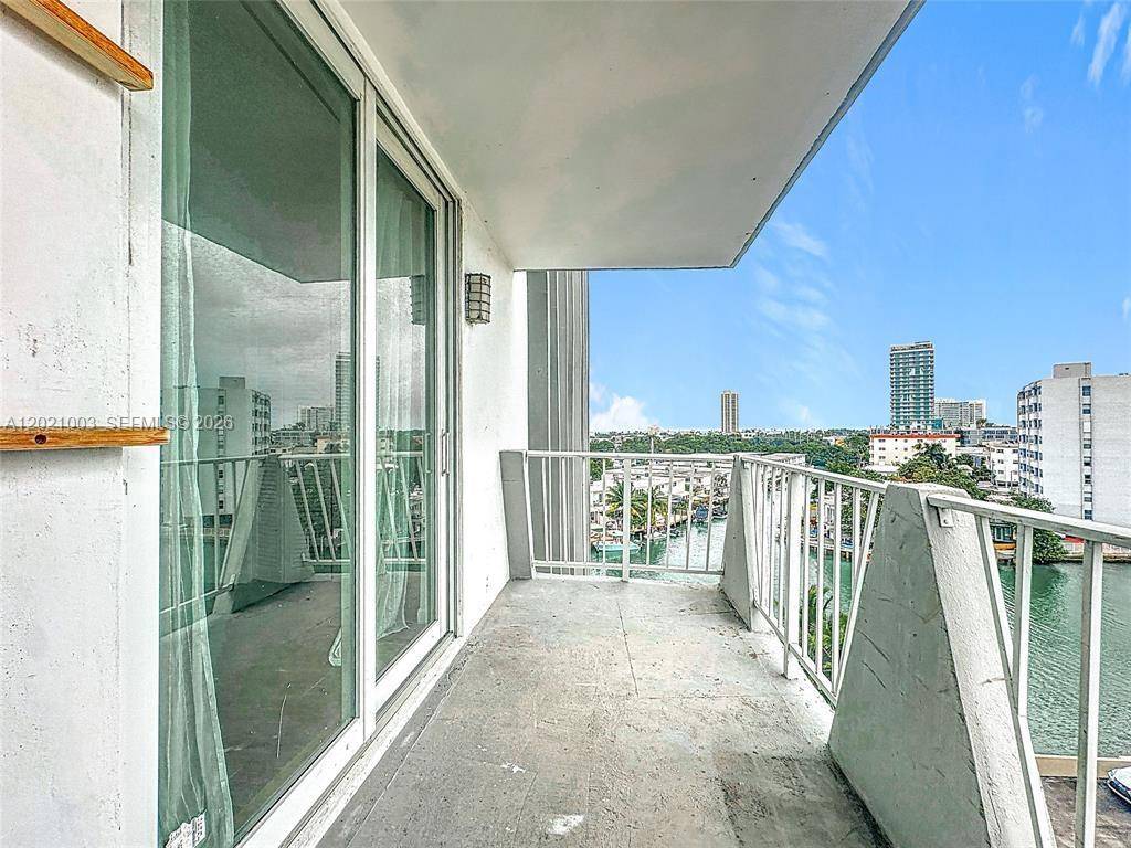 7133 Bay DrMiami Beach - Condo 5+ Stories,Condo condo unit 705 - picture