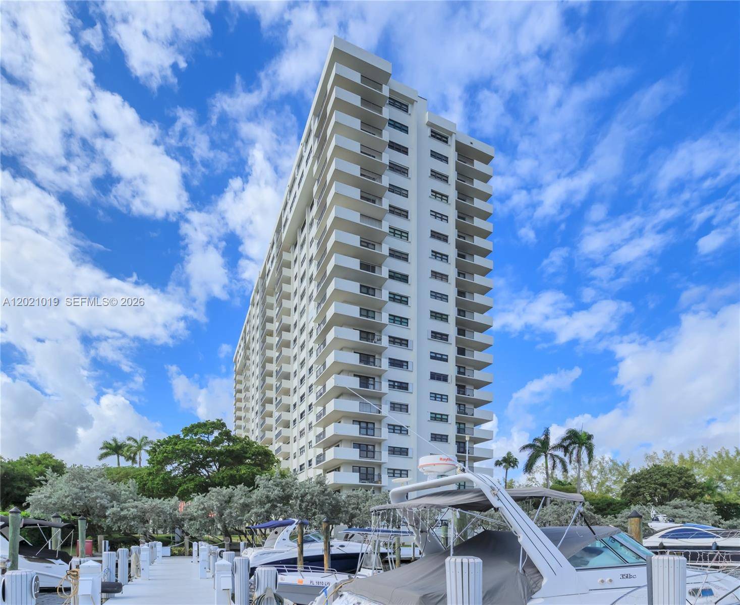 3200 N Port Royale Dr NFort Lauderdale - TOWER PORTSMOUTH AT PORT,PORT ROYALE condo unit 2103 - picture