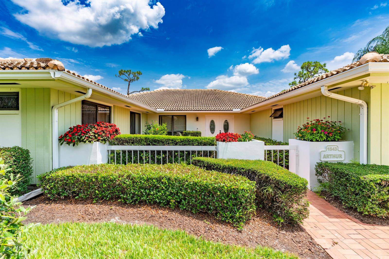 1543 SW TroonPalm City - picture