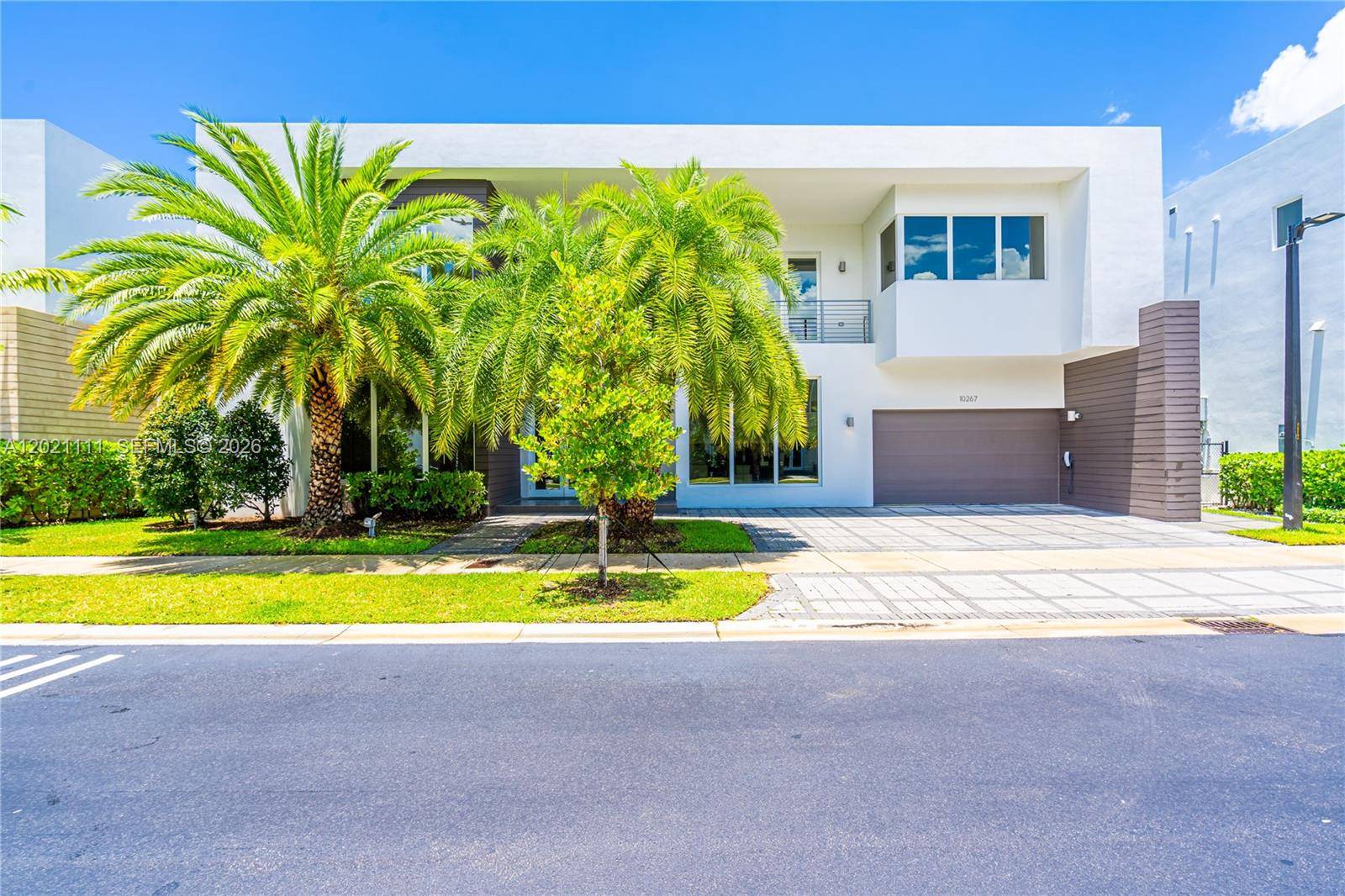 10267 NW 75th TerDoral - picture