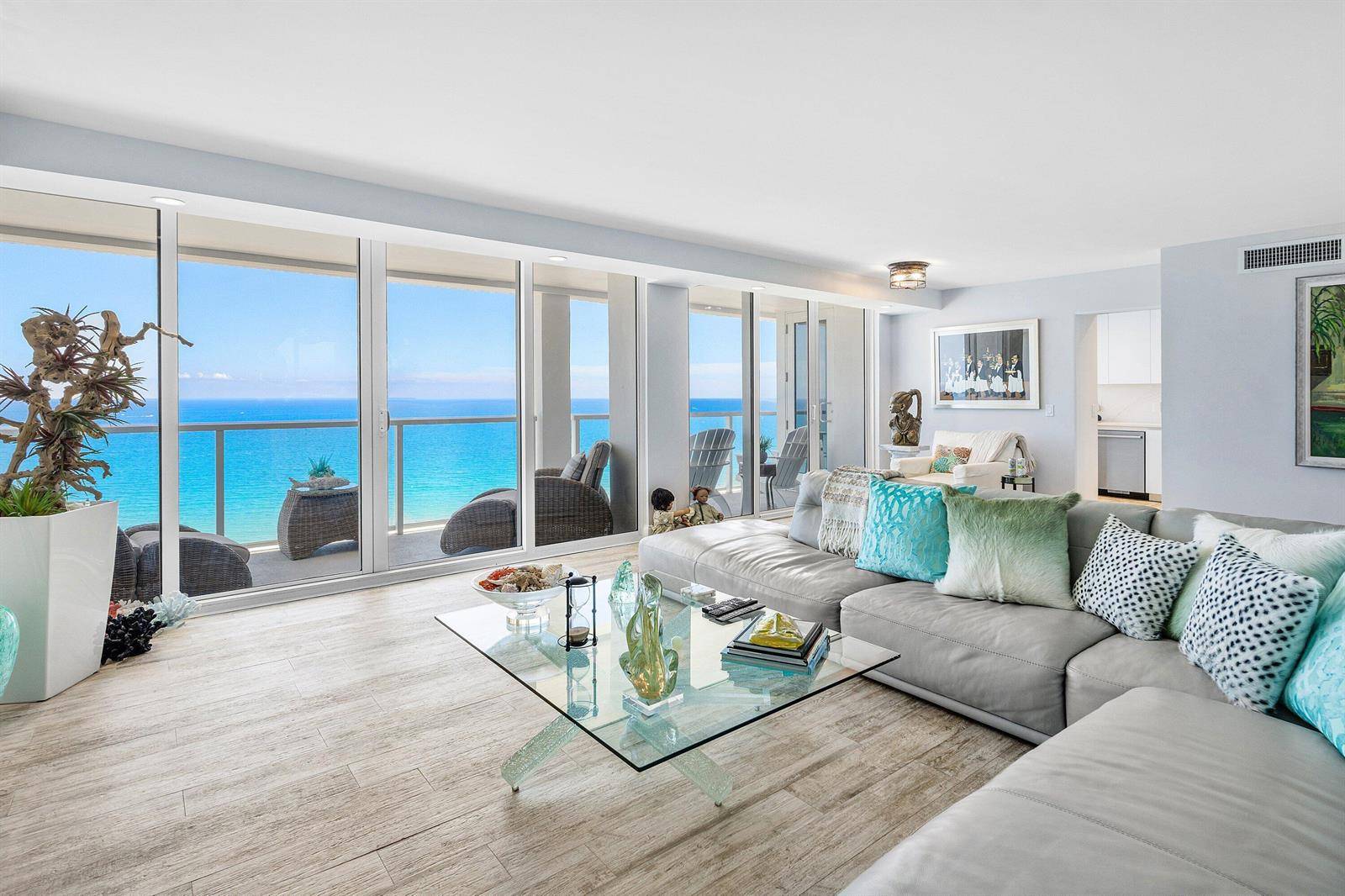 2800 S OceanBoca Raton - OCEAN TOWERS CONDO,OCEAN TOWERS F/K/A W condo unit 17l - picture