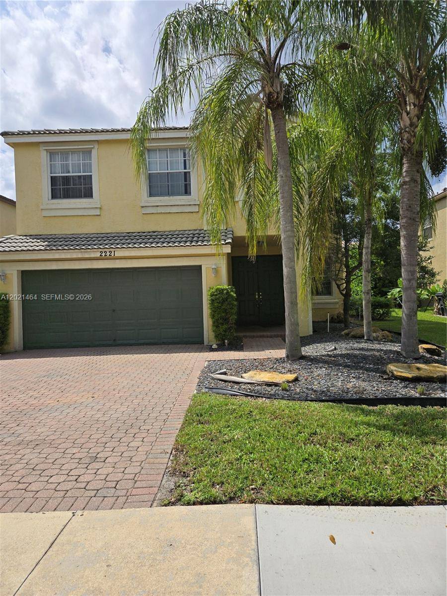 2221 Sloane PlWellington - picture
