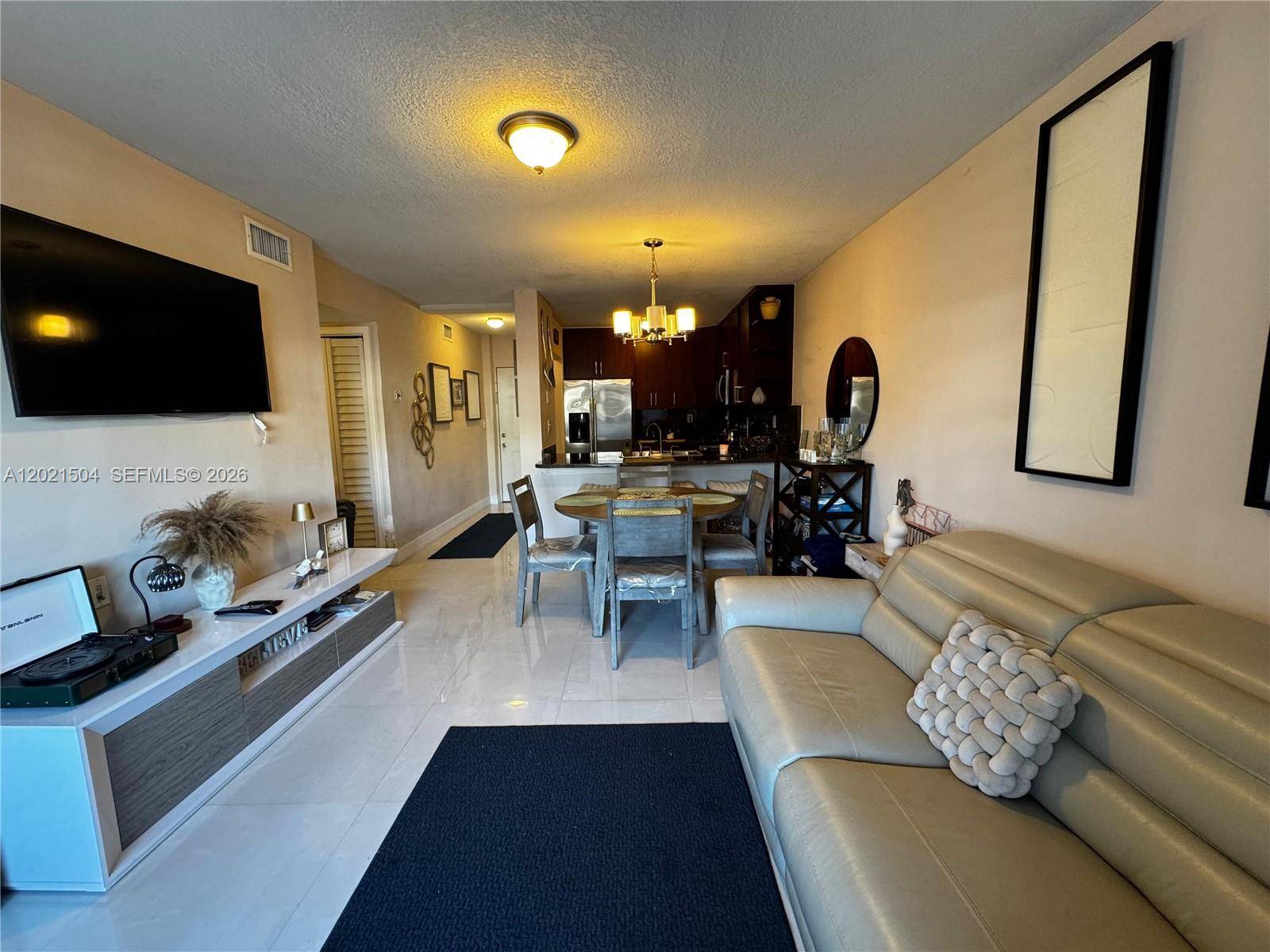 8145 NW 7th StMiami - Condo 1-4 Stories,Condo condo unit 112 - picture