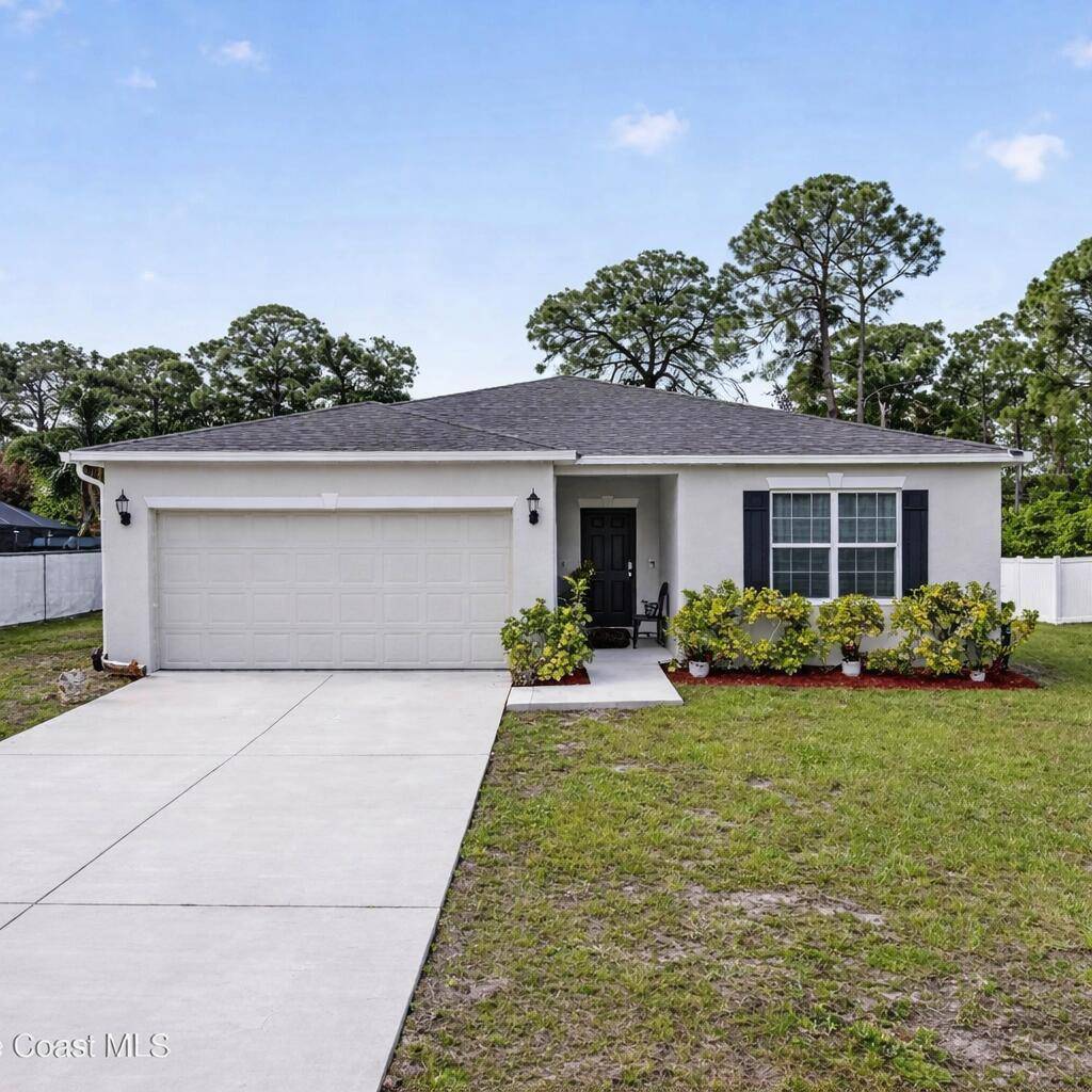 180 SE Dolphin StPalm Bay - picture