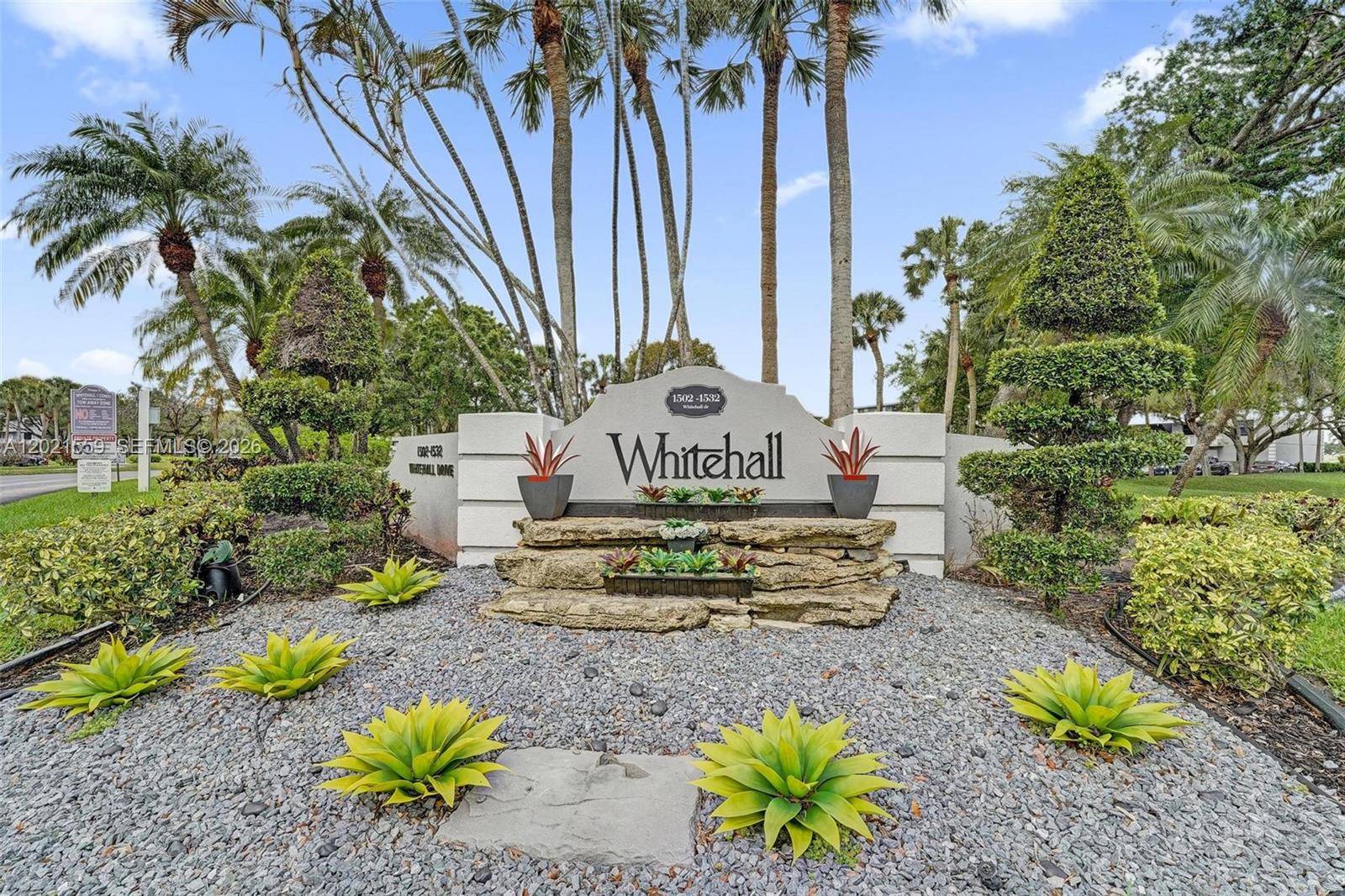 1502 Whitehall DrDavie - Condo 1-4 Stories,Condo condo unit 305 - picture