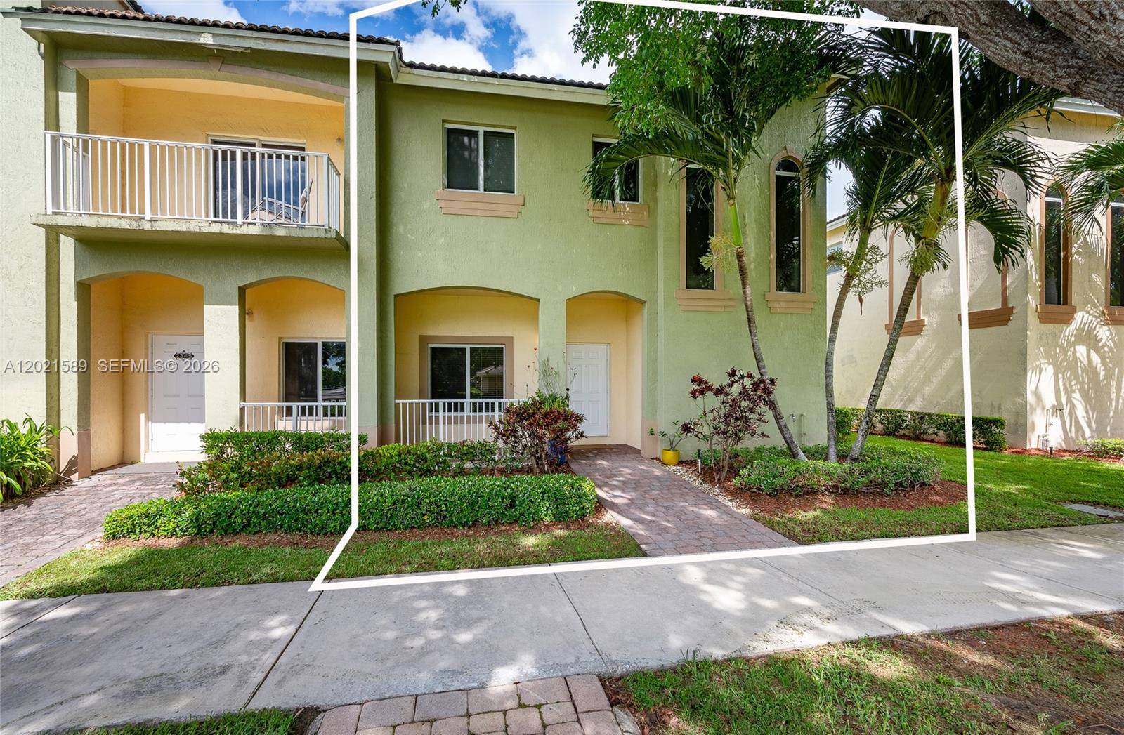 2343 SE 16th PlHomestead - picture
