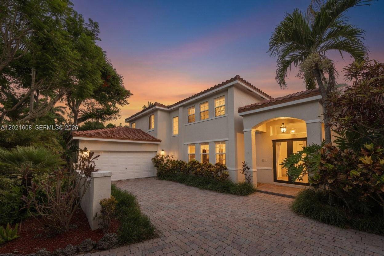 8204 SW 171st StPalmetto Bay - picture