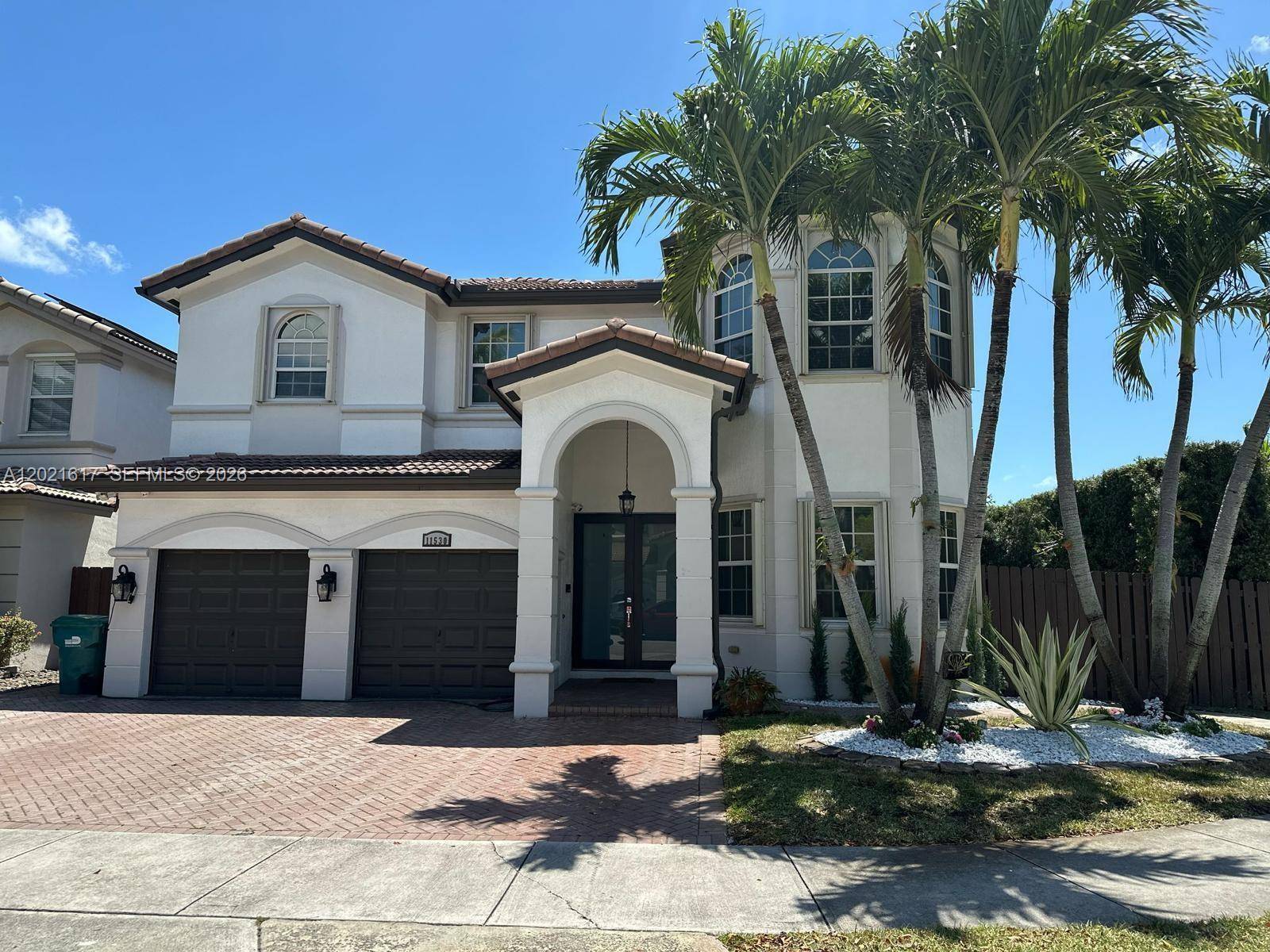 11530 NW 82nd TerDoral - picture