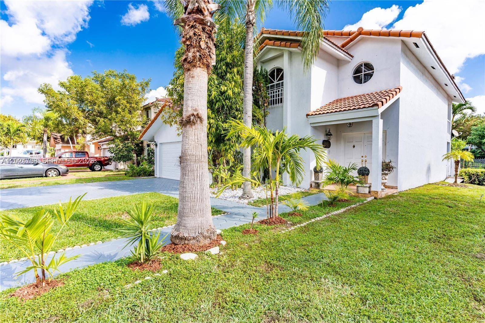 8909 SW 108th Cir CtMiami - picture