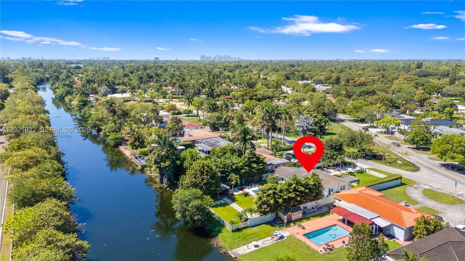 14441 S Biscayne River RdMiami - picture