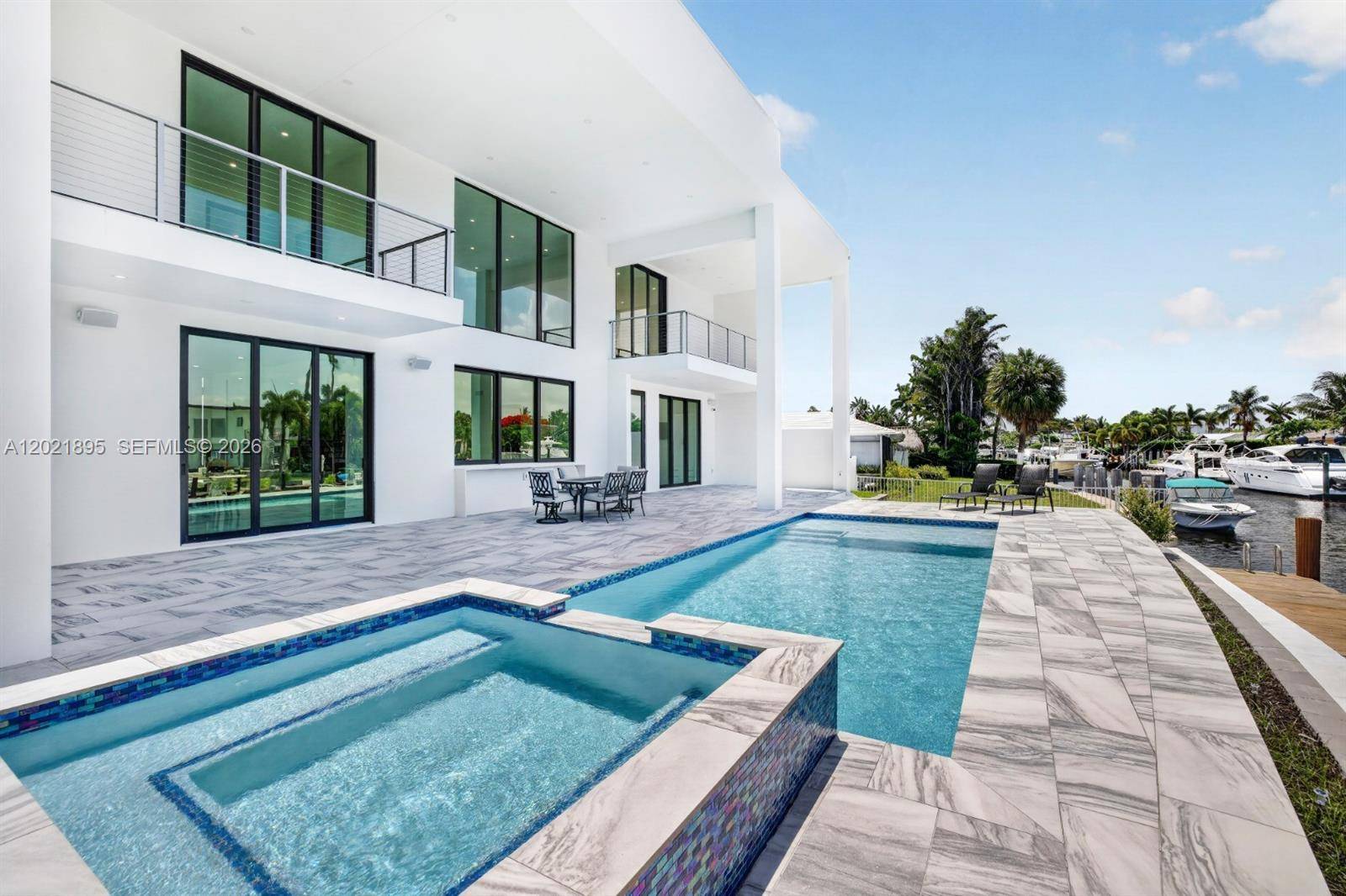 2751 NE 22nd CtPompano Beach - picture