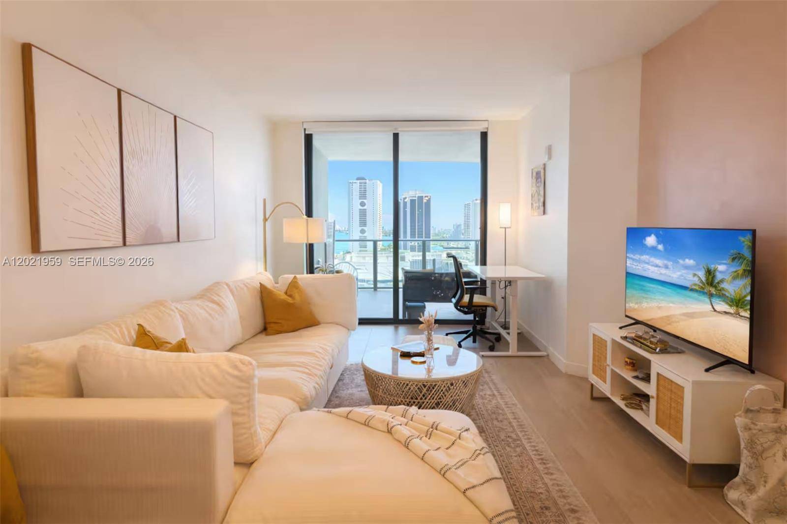 1600 NE 1st AveMiami - Condo 5+ Stories,Condo condo unit 1605 - picture