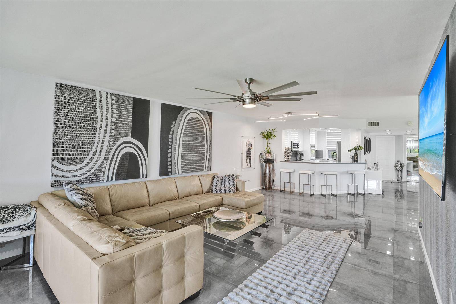 2603 NW 103rdSunrise - SUNRISE LAKES 190 CONDO condo unit 401 - picture