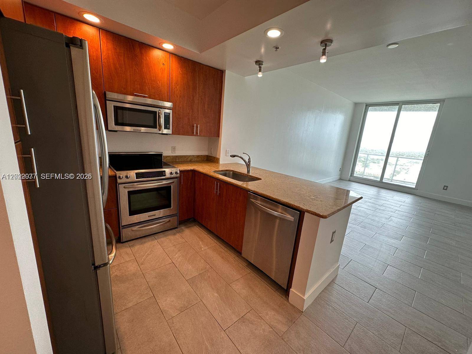 315 NE 3rd AveFort Lauderdale - Condo 5+ Stories,Condo condo unit 2009 - picture