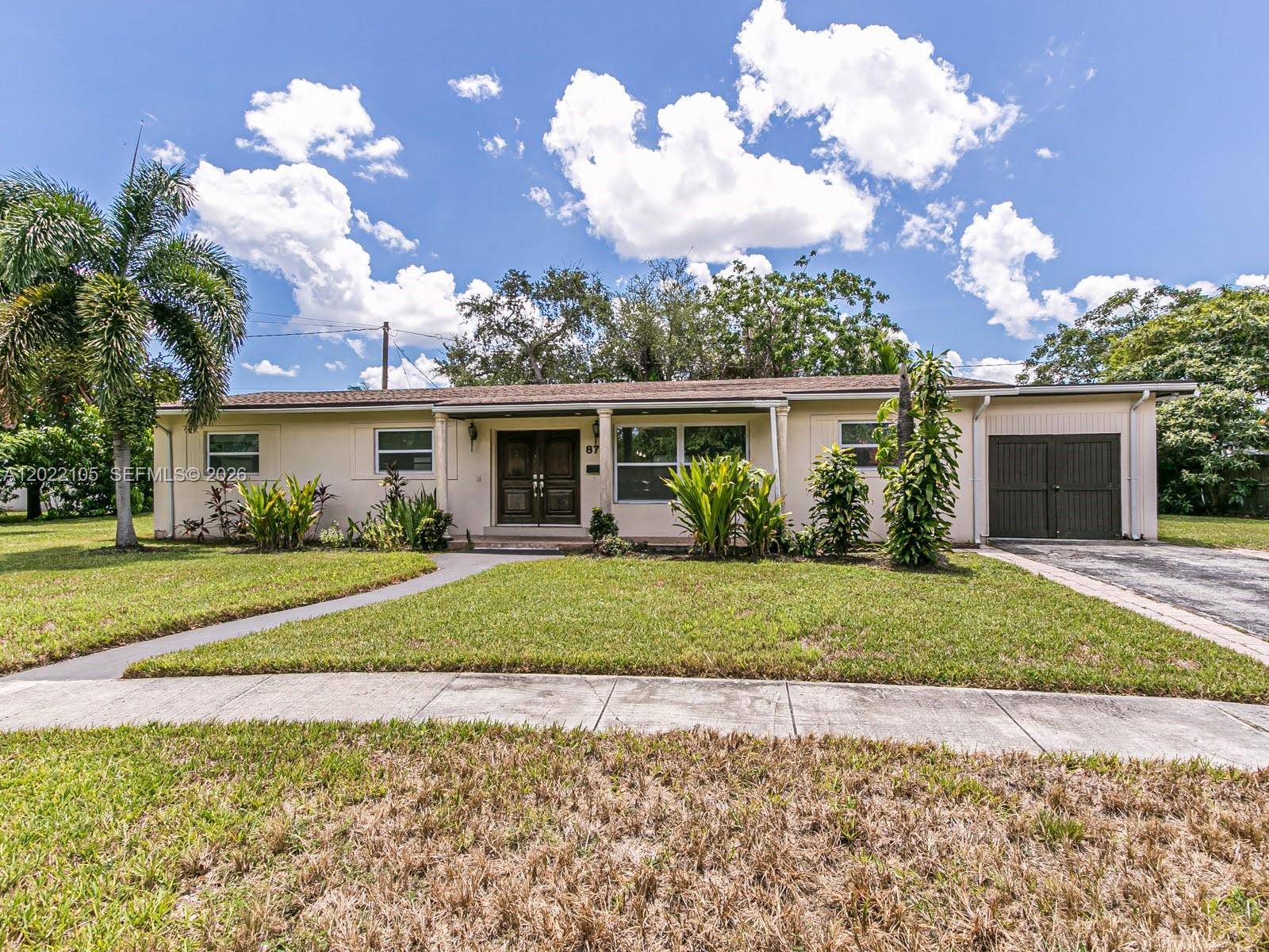 870 NE 182nd StNorth Miami Beach - picture