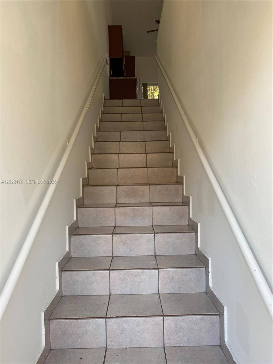 7500 W 20th AveHialeah - POINCIANA ROYALE VILLAS C condo unit 202 - picture
