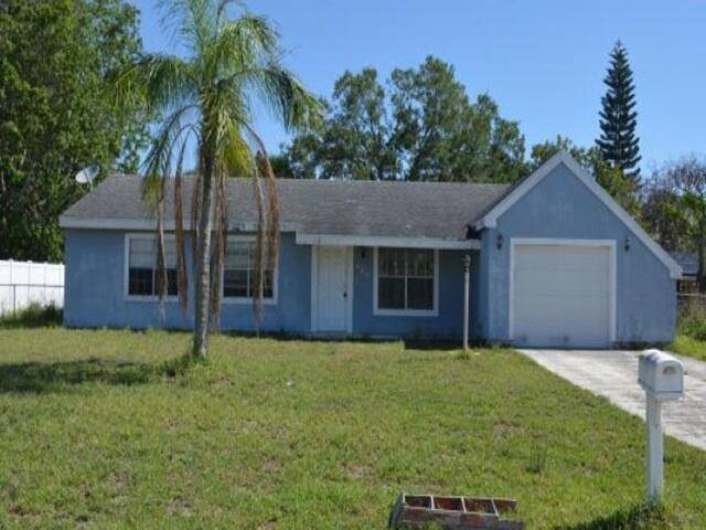 649 SW EverettPort St. Lucie - picture