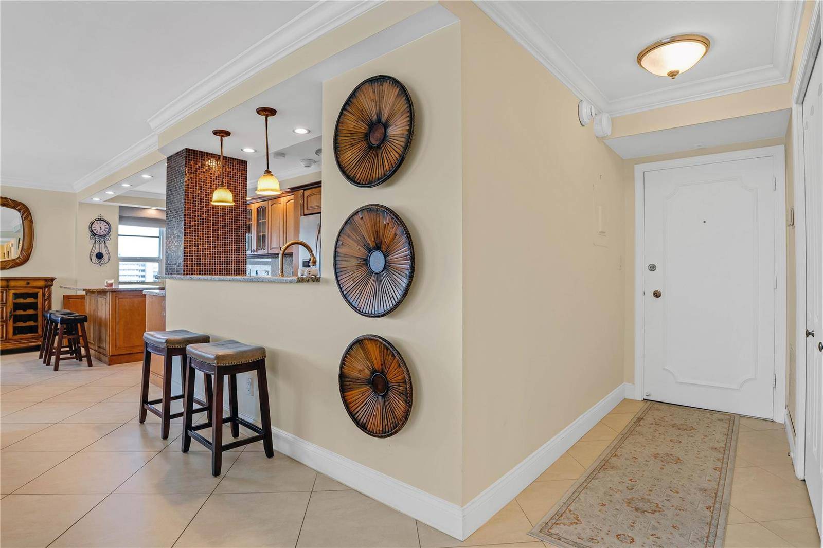 133 N Pompano BeachPompano Beach - OCEAN MONARCH CONDO condo unit 501 - picture