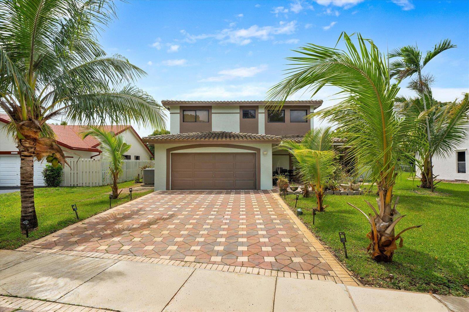 2340 FairmontMiramar - picture