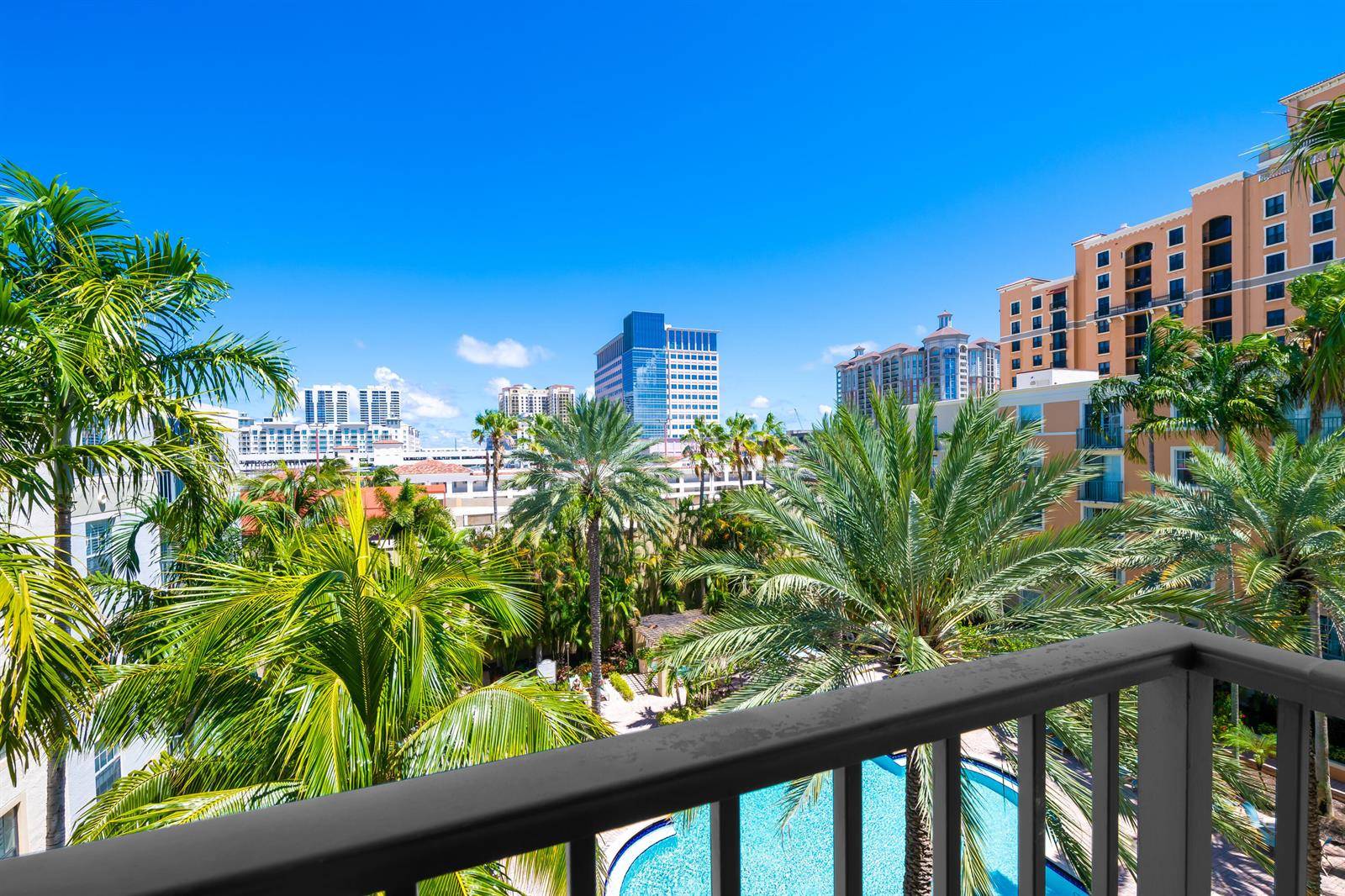 720 S SapodillaWest Palm Beach - COURTYARDS IN CITYPLACE CO,COURTYARDS IN CITYPL condo unit 502 - picture